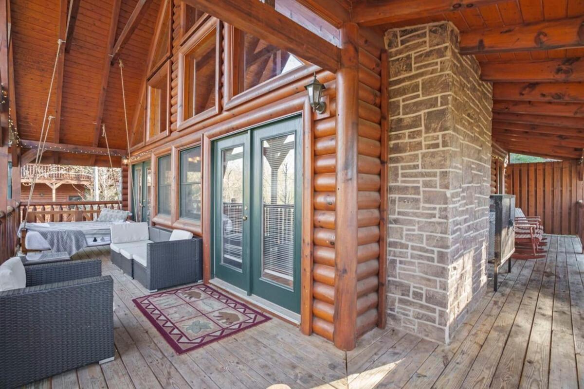Stunning Mountain Cabin W Hot Tub Gatlinburg Kültér fotó