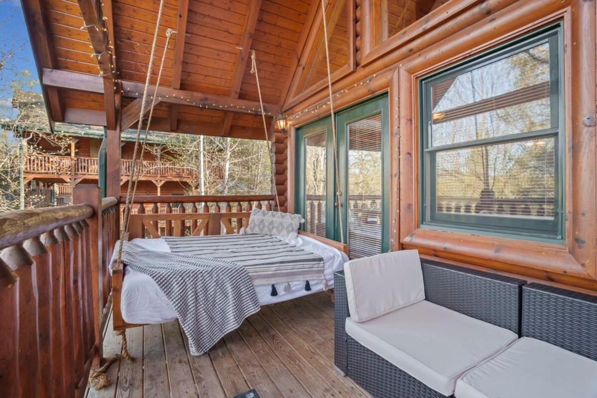 Stunning Mountain Cabin W Hot Tub Gatlinburg Kültér fotó
